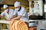 نانوایی‌ها آرد فروش شده‌اند و مشتریان سرگردان/آردهایی که به تنور نمی‌رسد!